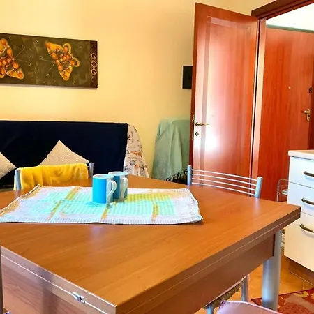 Scirocco - Bilocale Con Giardino Olbiamare Apartman